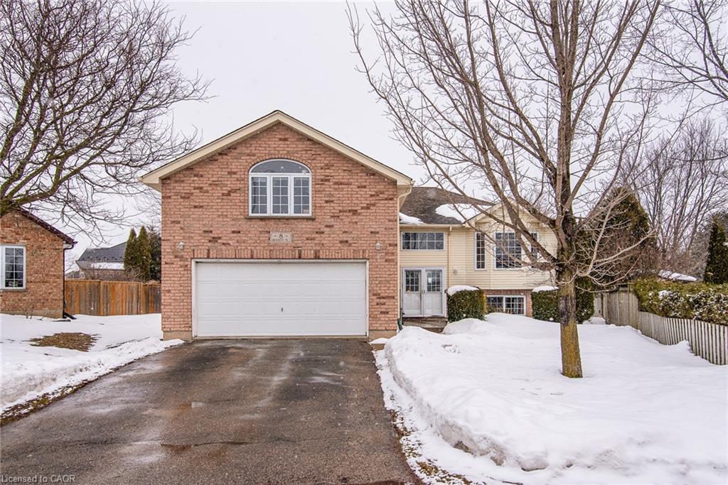 8-berdux-place-wellesley-ontario-40806984