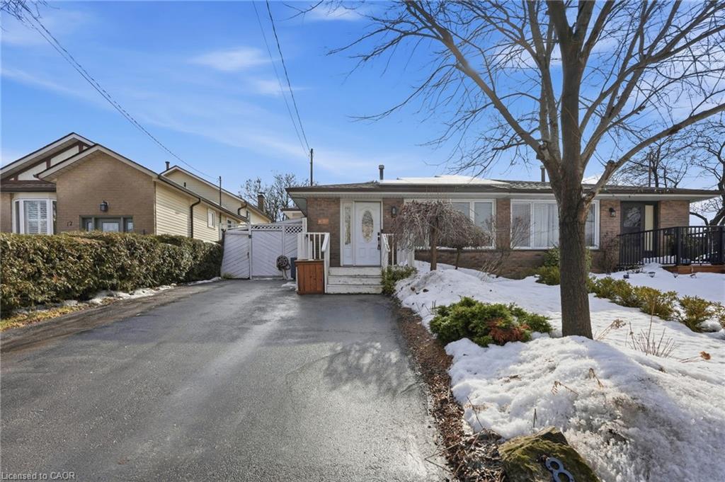 8-elmore-drive-hamilton-ontario-40806990