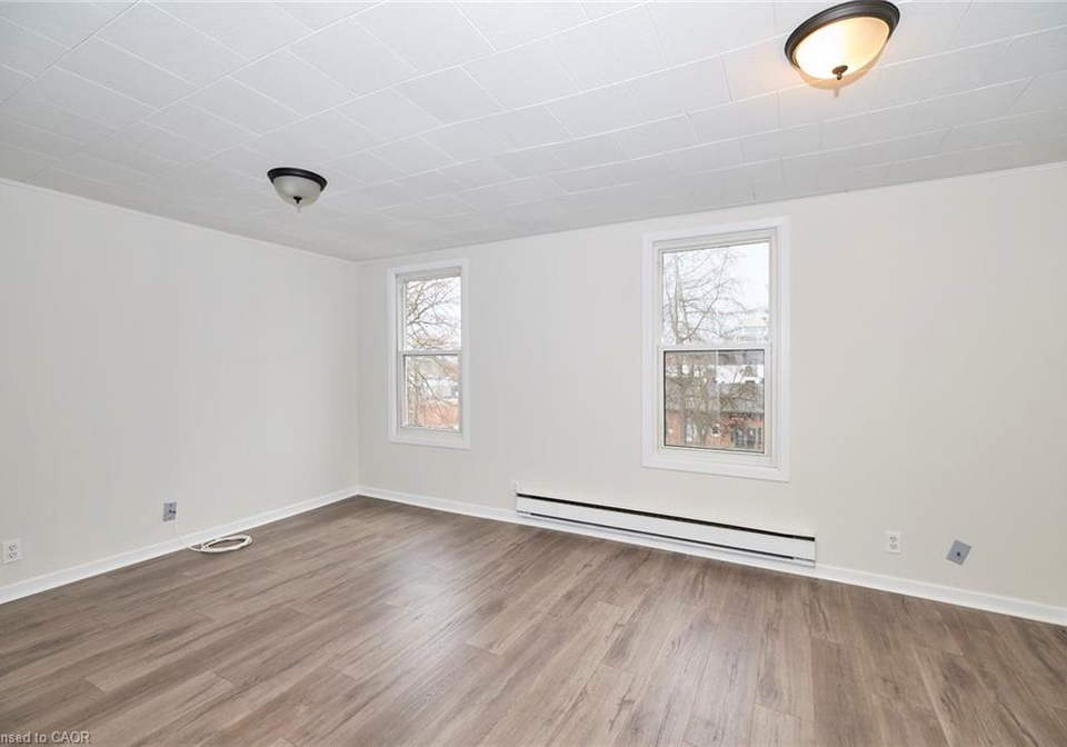 33-lock-street-st-catharines-ontario-40806992