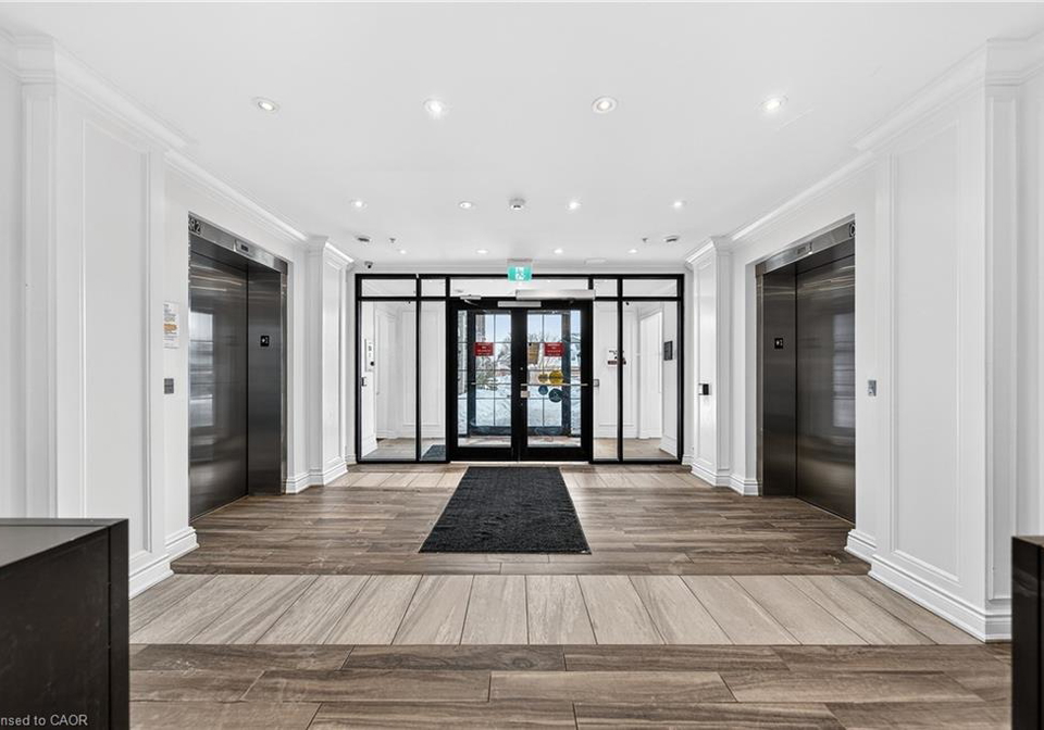 1077-gordon-street-guelph-ontario-40807032