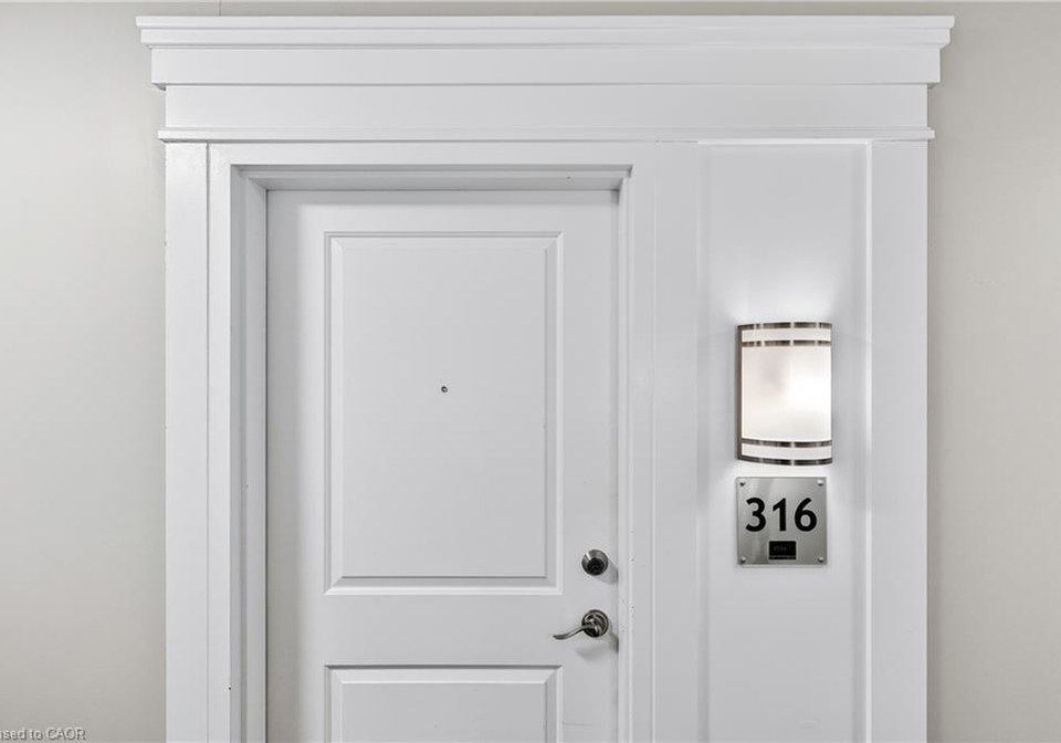 1077-gordon-street-guelph-ontario-40807032