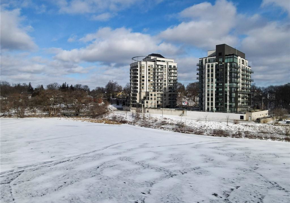 170-water-street-n-cambridge-ontario-40807070