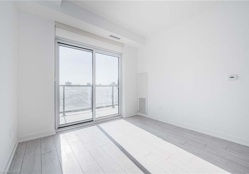 55-duke-street-kitchener-ontario-40807130