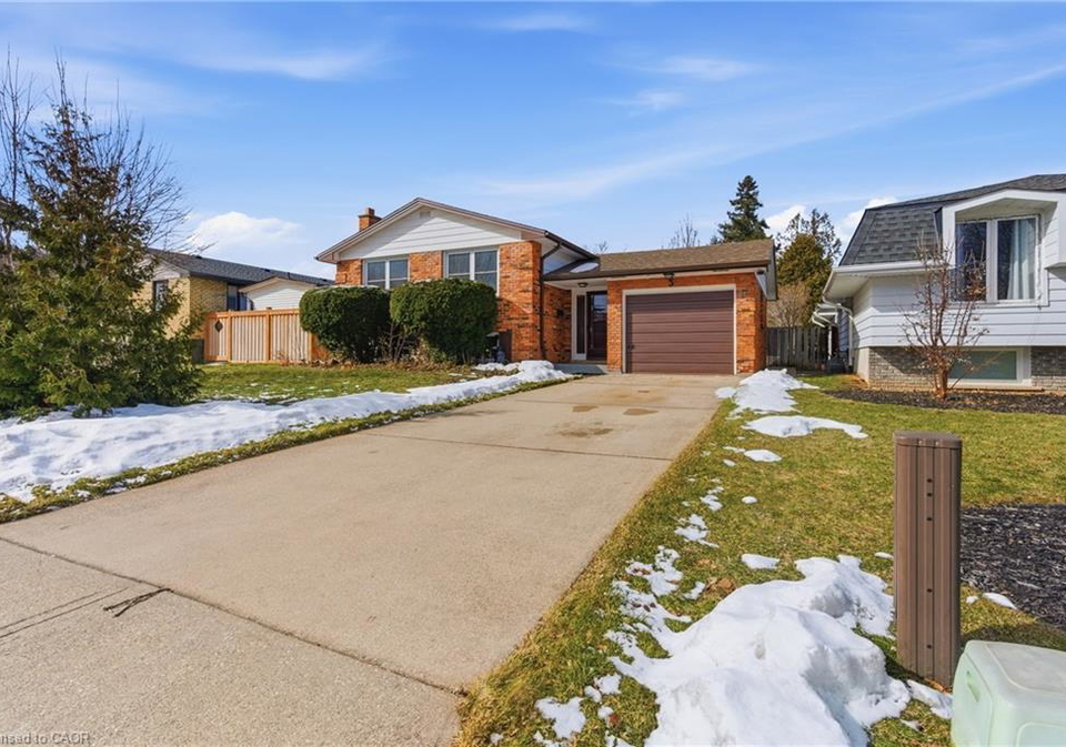 3-vanderwood-court-stoney-creek-ontario-40807168
