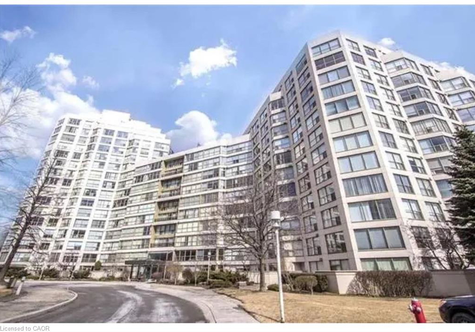 2261-lake-shore-boulevard-w-etobicoke-ontario-40807180