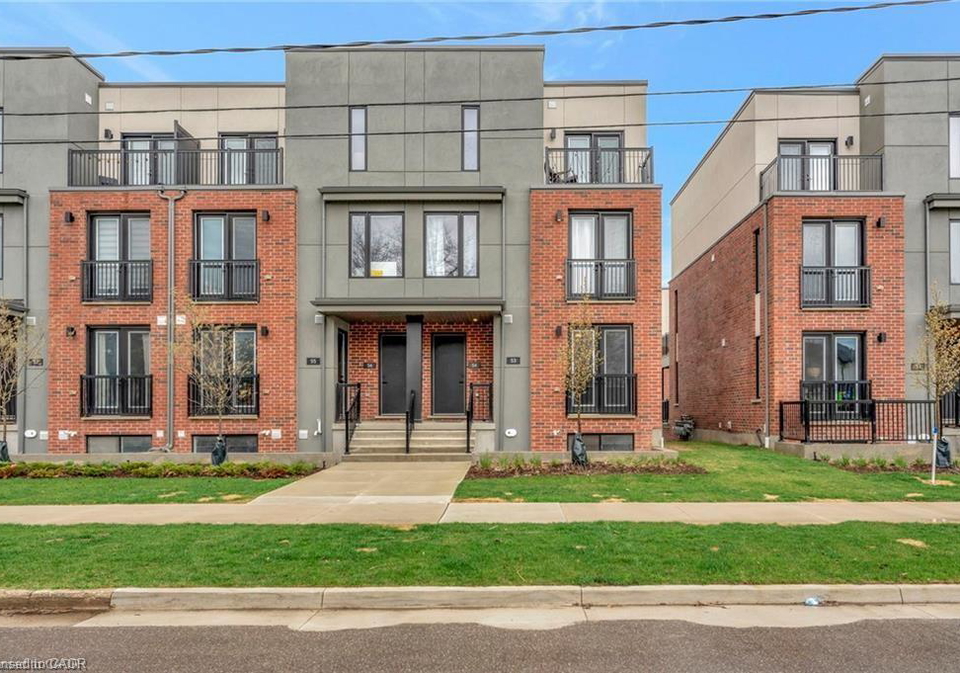 99-roger-street-waterloo-ontario-40807244
