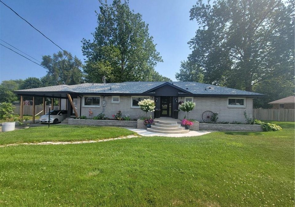 813-seacliff-drive-kingsville-ontario-40807331