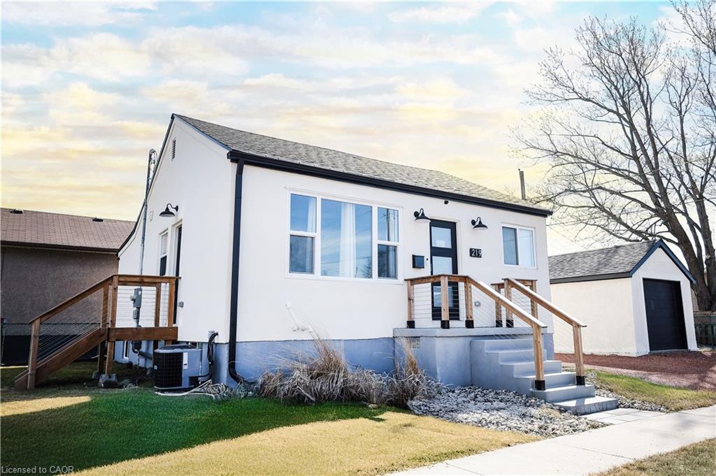 219-macinnis-street-welland-ontario-40807362