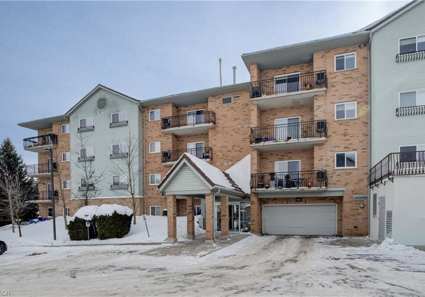345-briarmeadow-drive-kitchener-ontario-40807408