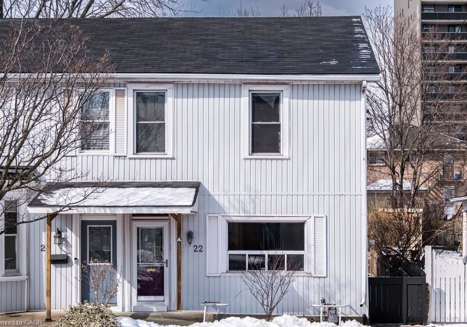 22-liberty-street-hamilton-ontario-40807579