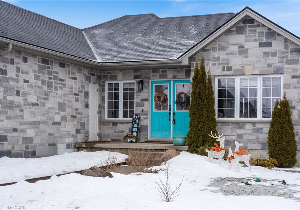 30-dennis-drive-norwich-ontario-40807603