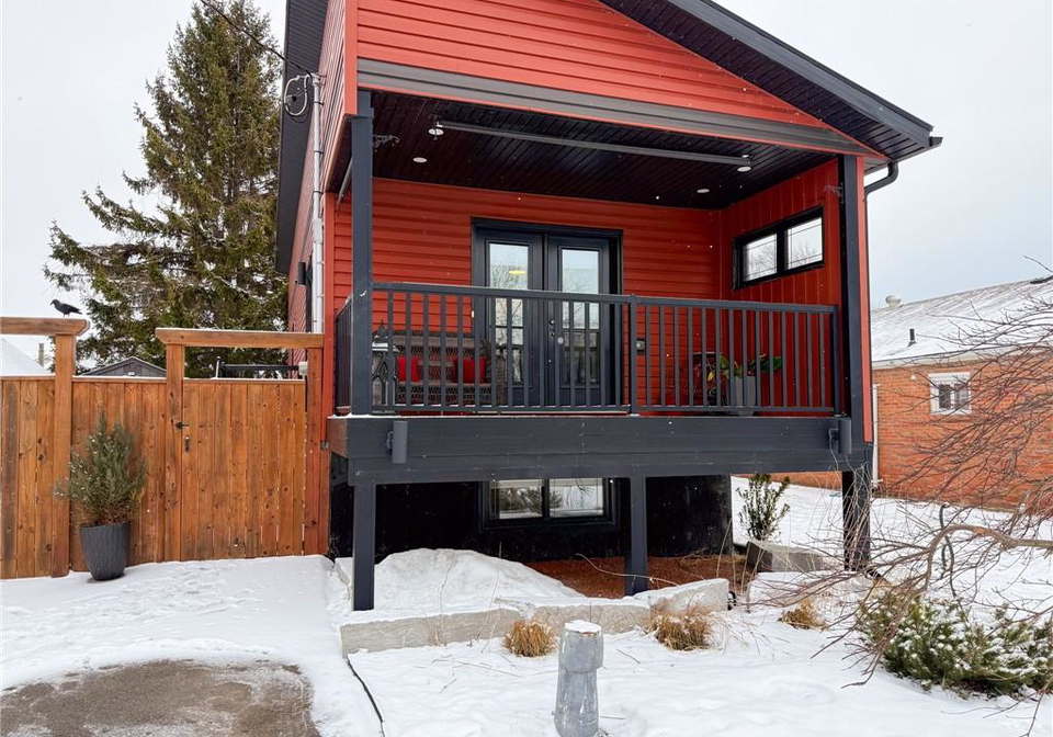 2017-erie-street-port-dover-ontario-40807629