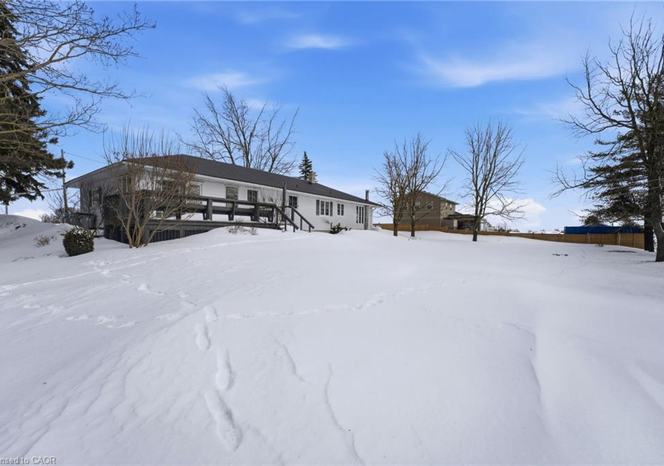 8678-perth-line-86-line-listowel-ontario-40807688
