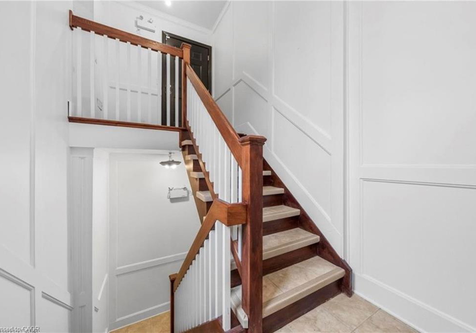 215-locke-street-hamilton-ontario-40807695