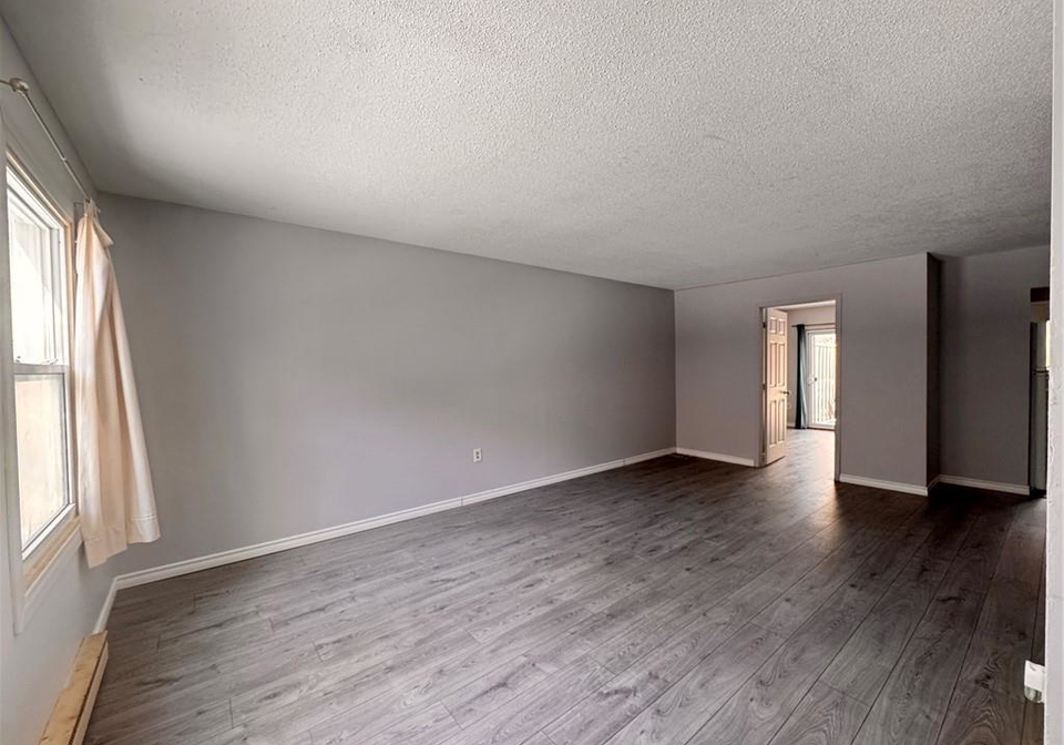 154-westcourt-place-waterloo-ontario-40807699