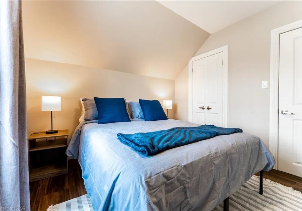 235-king-street-stratford-ontario-40807715