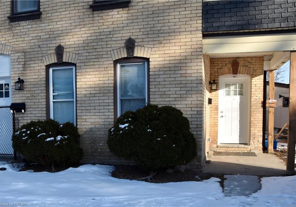 181-sydenham-street-brantford-ontario-40807789