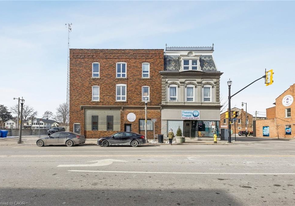 56-norfolk-street-s-simcoe-ontario-40807807