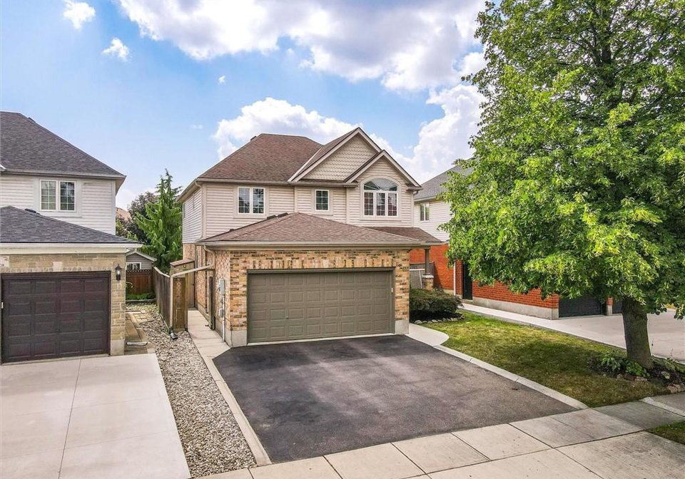 91-adler-drive-cambridge-ontario-40807825