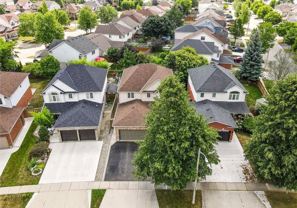 91-adler-drive-cambridge-ontario-40807825