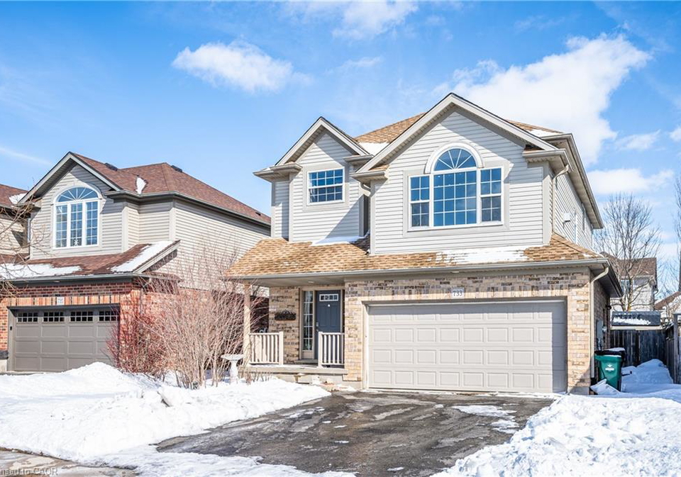 733-shediac-crescent-waterloo-ontario-40807851