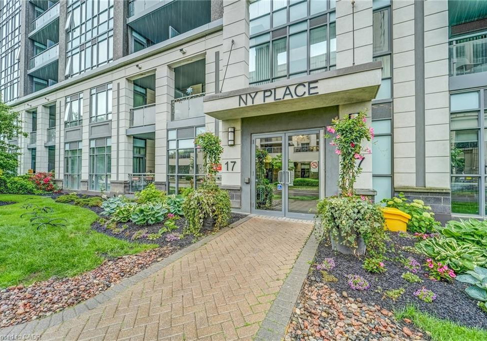 17-kenaston-gardens-toronto-ontario-40807893