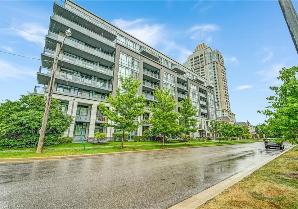 17-kenaston-gardens-toronto-ontario-40807893