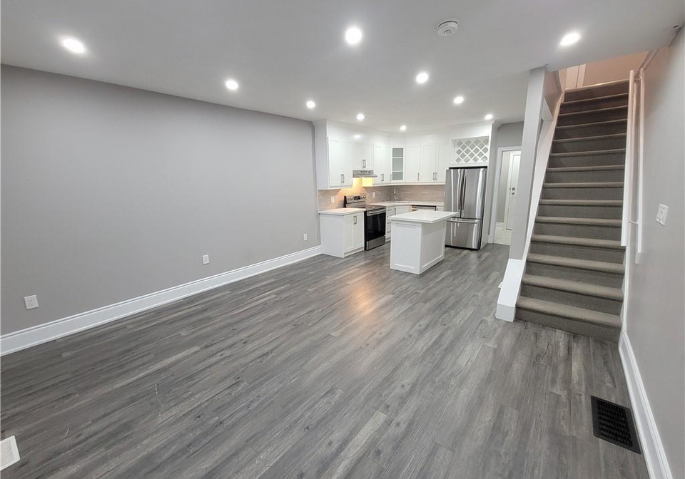 27-belmont-avenue-hamilton-ontario-40807904