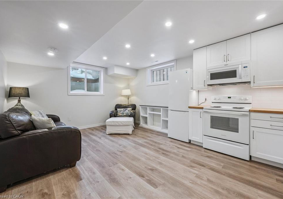 24-menzie-avenue-guelph-ontario-40807918