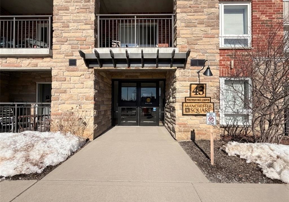 43-waterford-drive-guelph-ontario-40807926