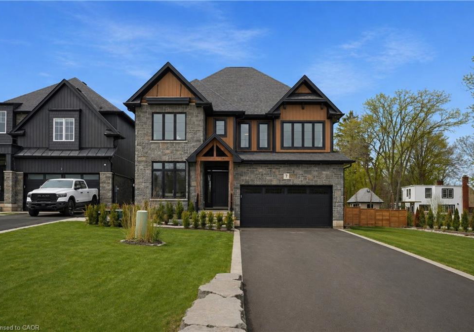 7-bartlett-avenue-grimsby-ontario-40807939