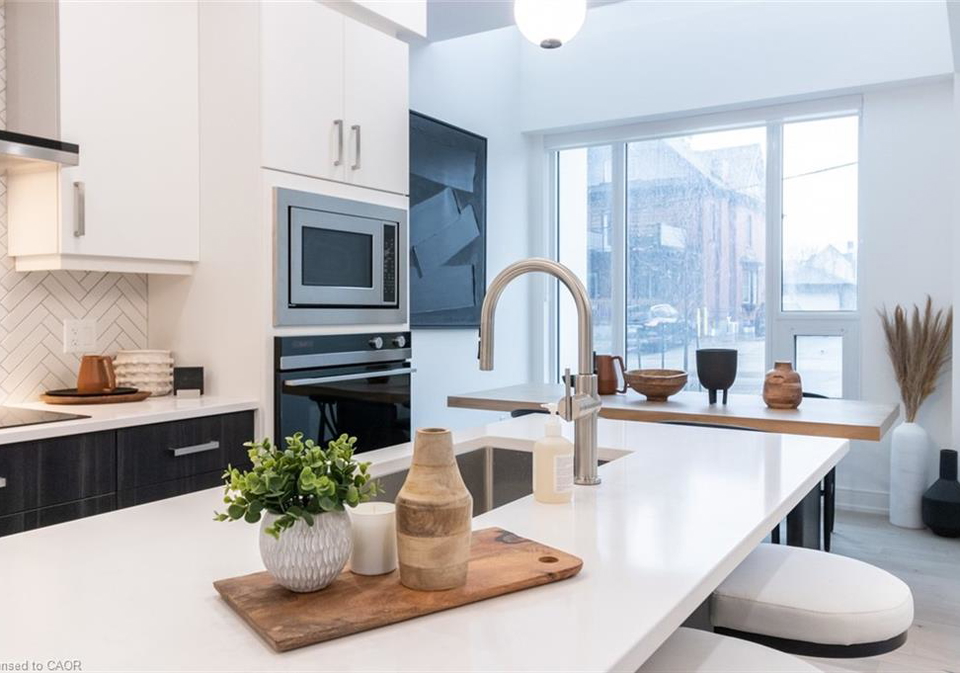 5-wellington-street-kitchener-ontario-40807984