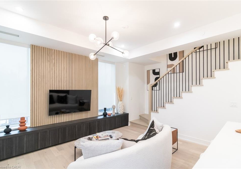 5-wellington-street-kitchener-ontario-40807984