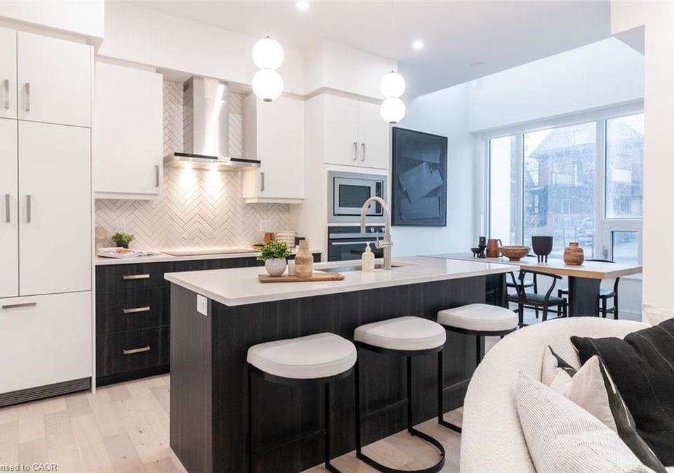 5-wellington-street-kitchener-ontario-40807984