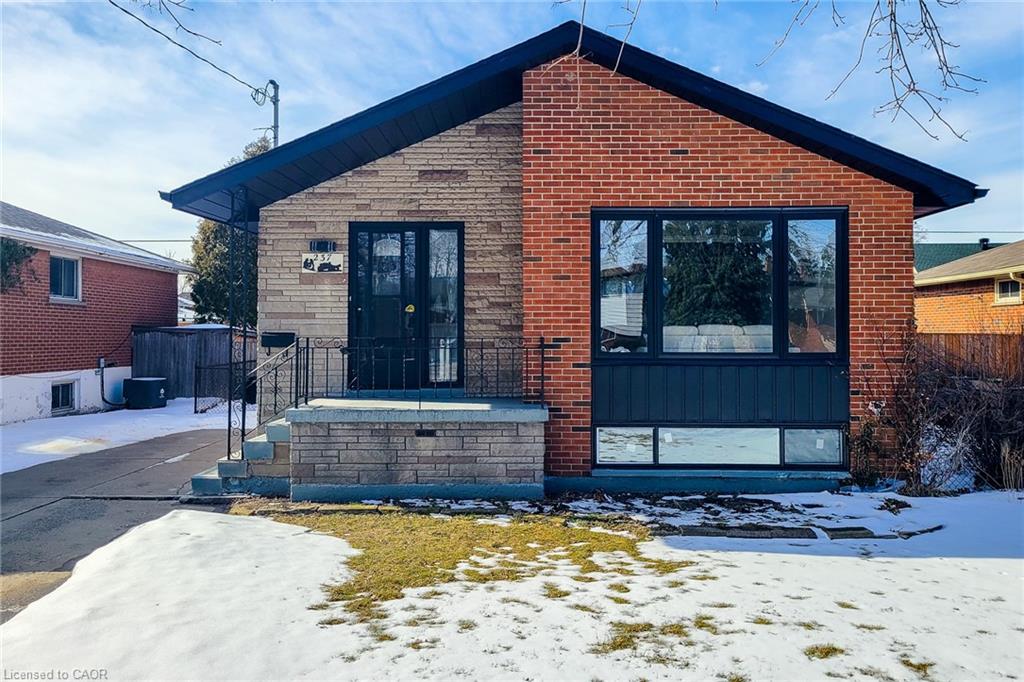 237-fernwood-crescent-hamilton-ontario-40807998
