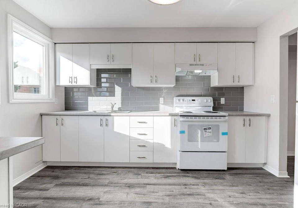 24-bond-street-brantford-ontario-40808033