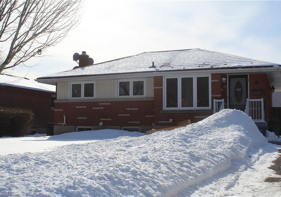 34-radford-avenue-cambridge-ontario-40808107