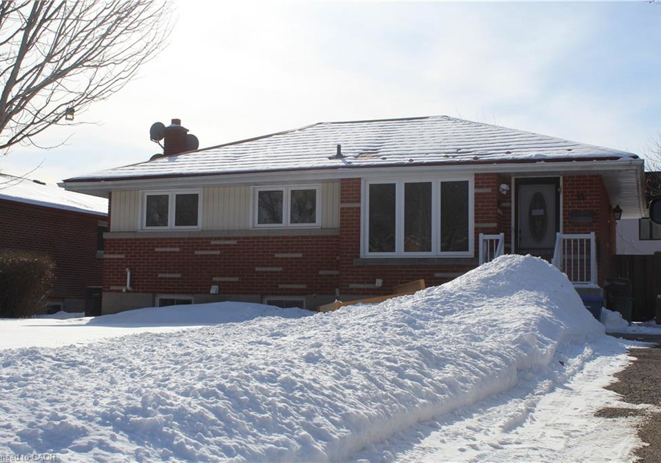 34-radford-avenue-cambridge-ontario-40808107