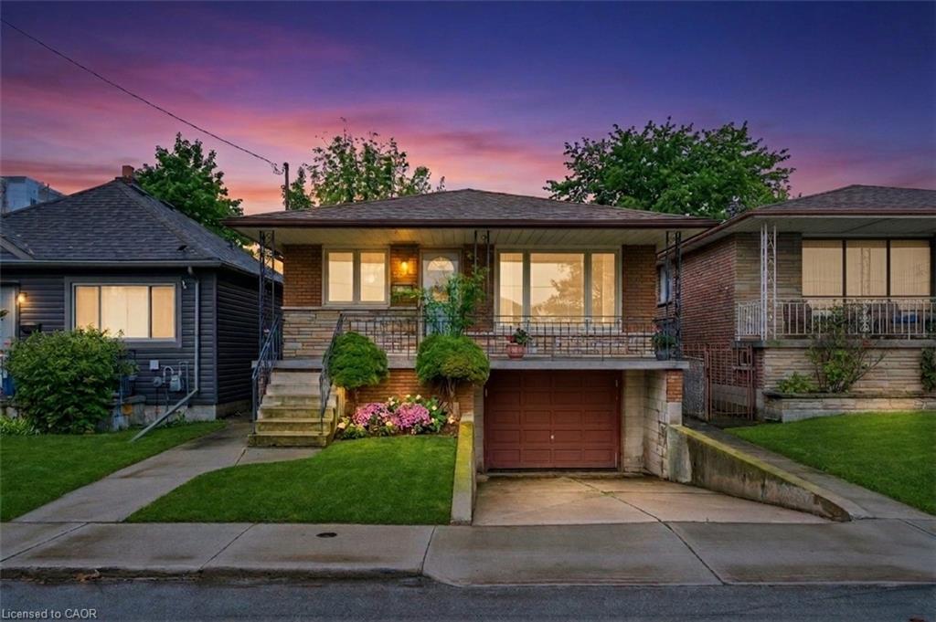 1894-main-street-e-hamilton-ontario-40808133