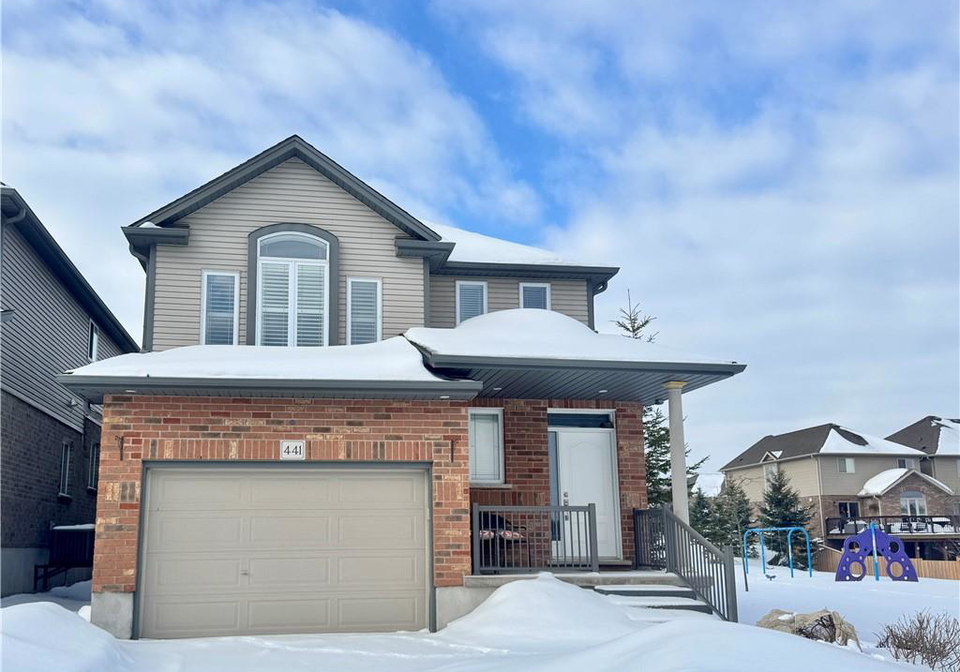 441-twinleaf-street-waterloo-ontario-40808195