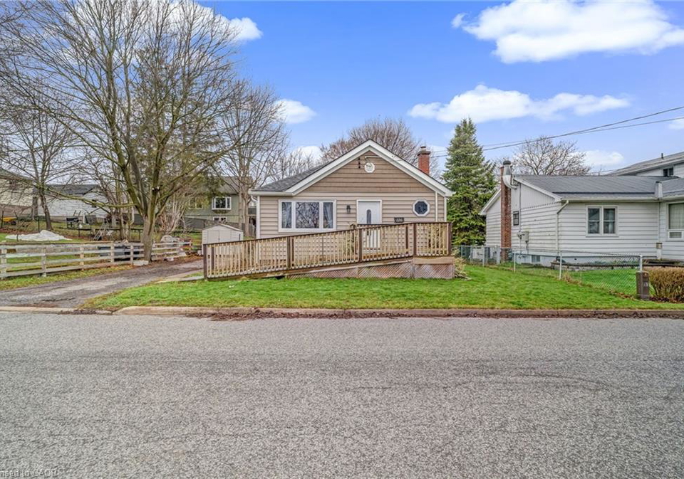 116-south-street-smithville-ontario-40808339