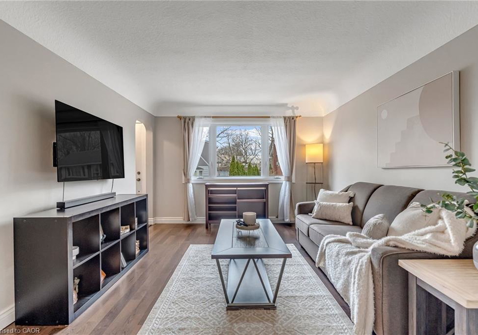 116-south-street-smithville-ontario-40808339