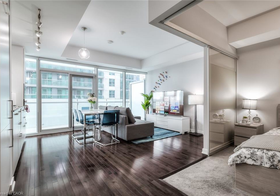 12-york-street-toronto-ontario-40808369