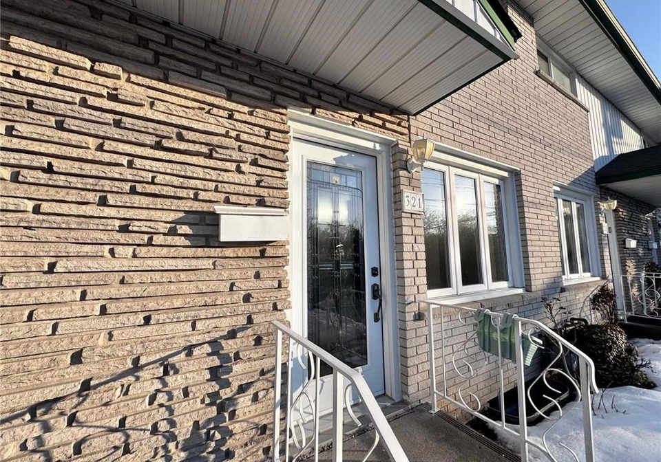 327-montrose-street-s-cambridge-ontario-40808374