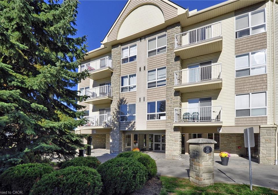 8-harris-street-cambridge-ontario-40808383