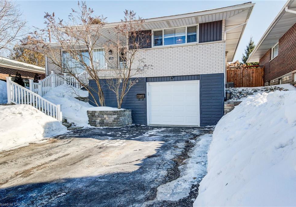 18-duncairn-avenue-kitchener-ontario-40808442