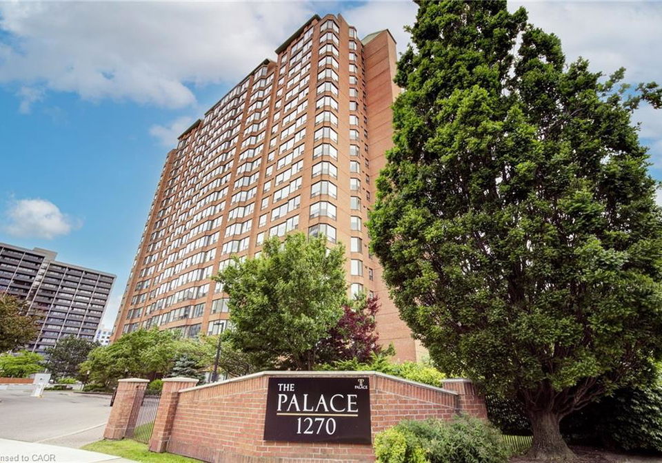 1270-maple-crossing-boulevard-burlington-ontario-40808477