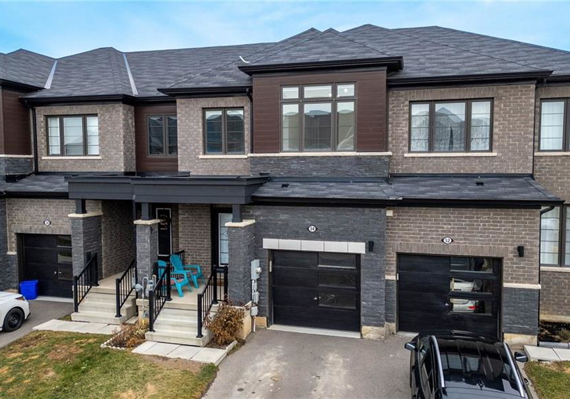 54-oaktree-drive-caledonia-ontario-40808513