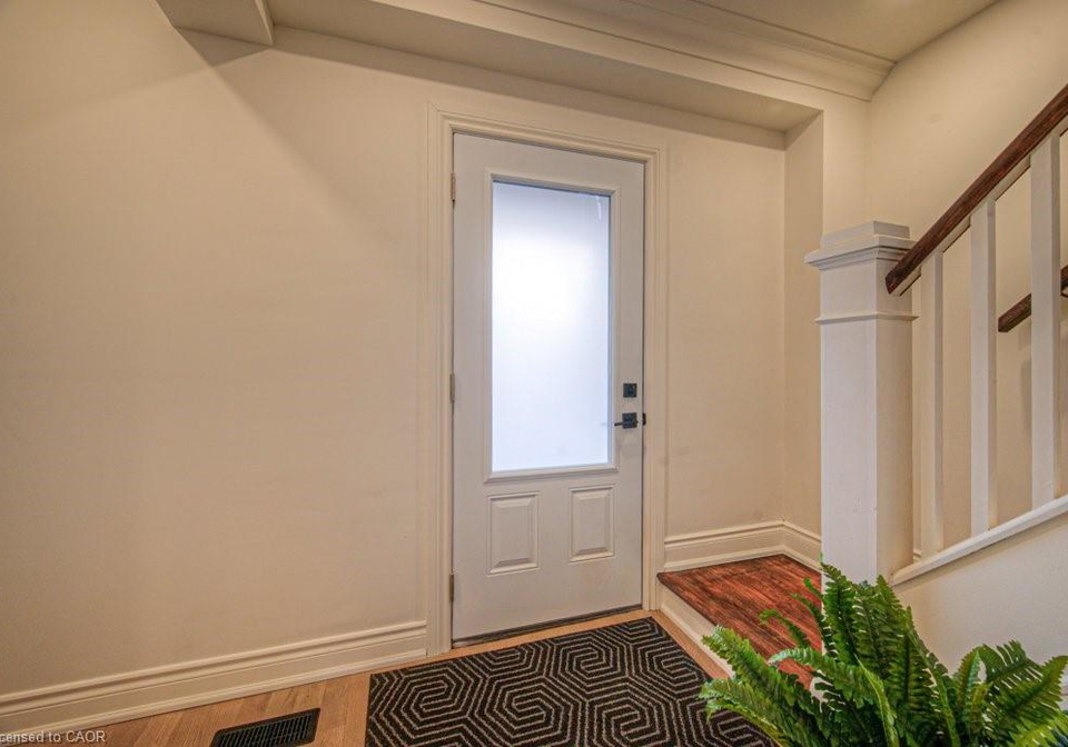 30-dunbar-road-s-waterloo-ontario-40808514