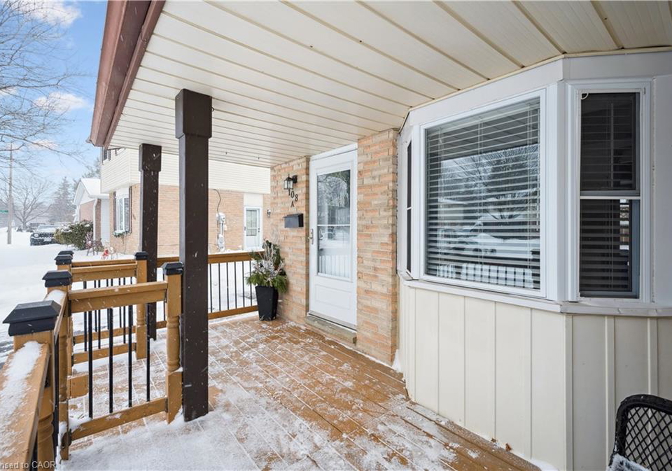 108-northlake-drive-waterloo-ontario-40808525